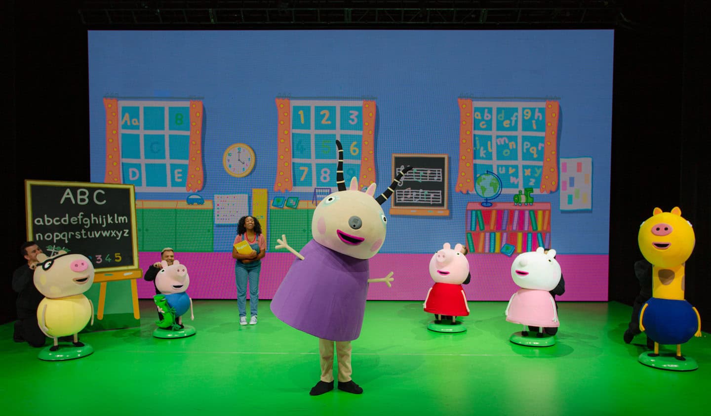 Peppa Pig's Sing-Along Party!