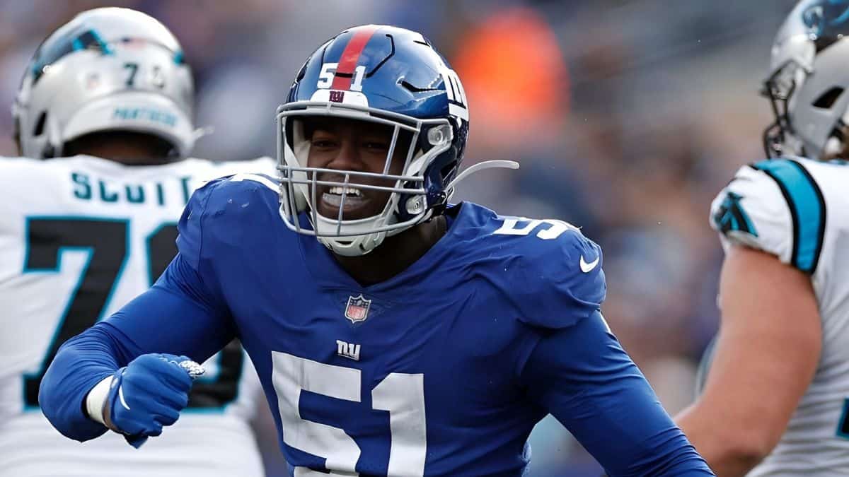 Azeez Ojulari's Path to Redemption with the New York Giants