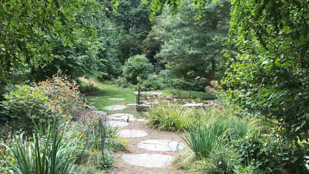 Rutgers-Gardens-(New-Brunswick)